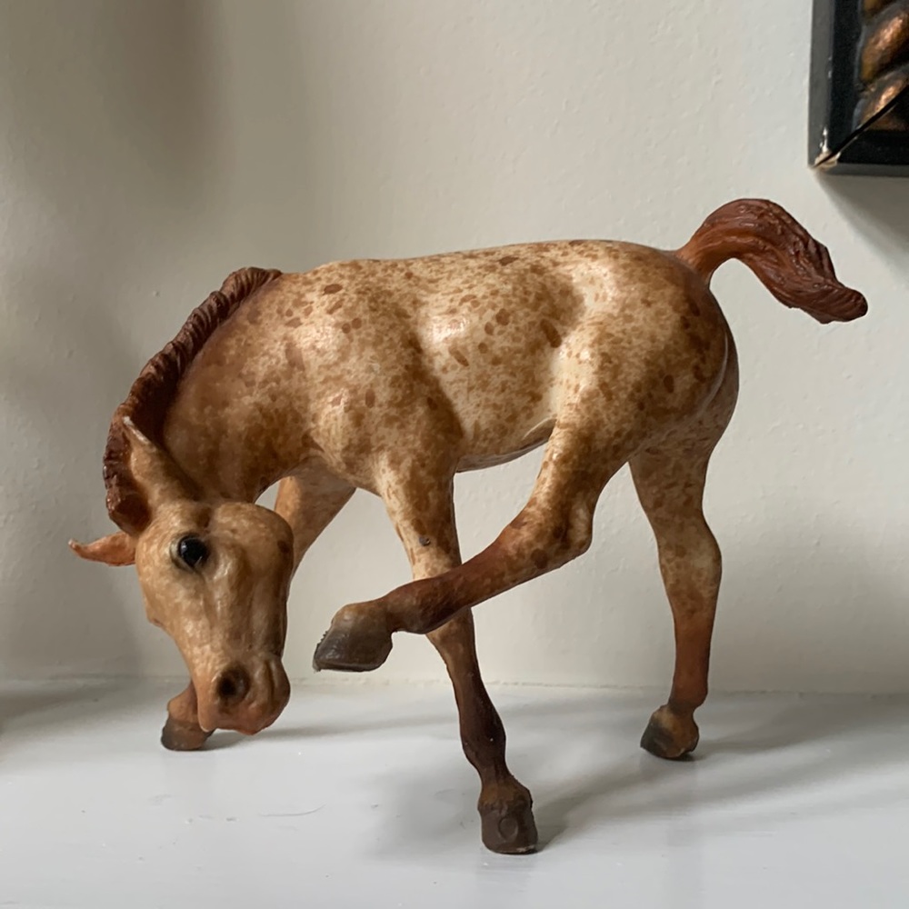 Vintage early 1970s Breyer Red Roan Scratching Foal